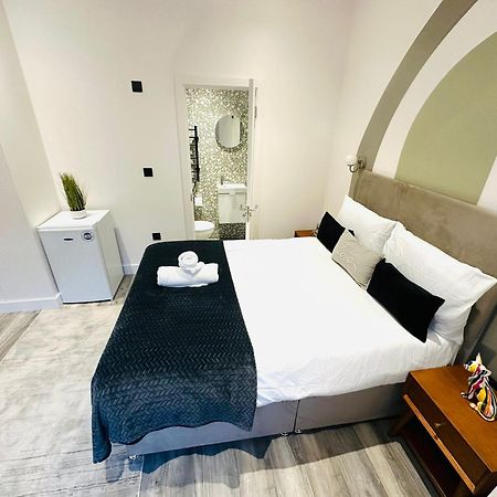 London Beautiful Suites Rooms Top Location Экстерьер фото