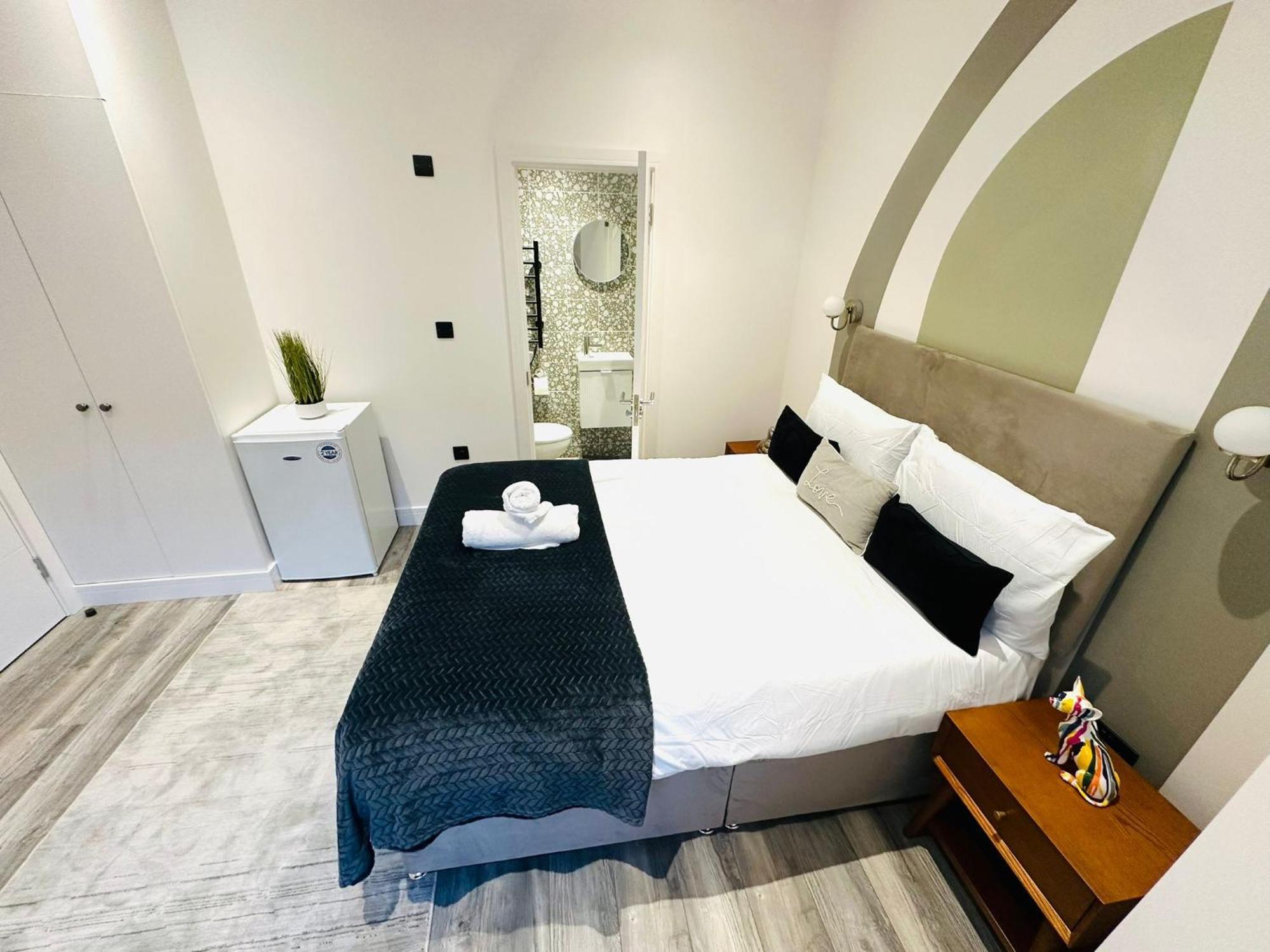 London Beautiful Suites Rooms Top Location Экстерьер фото