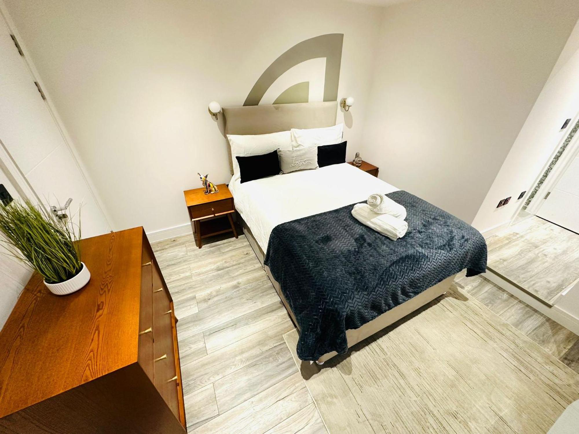 London Beautiful Suites Rooms Top Location Экстерьер фото