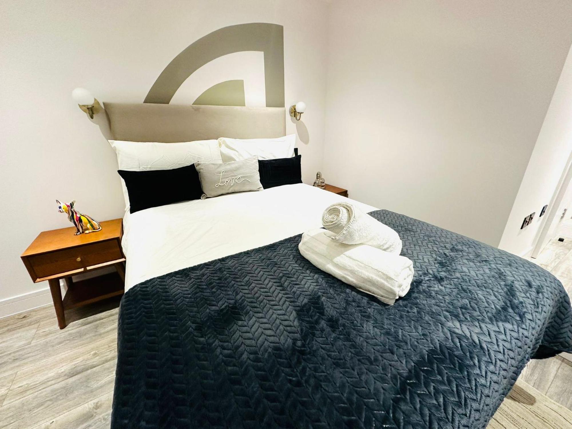 London Beautiful Suites Rooms Top Location Экстерьер фото